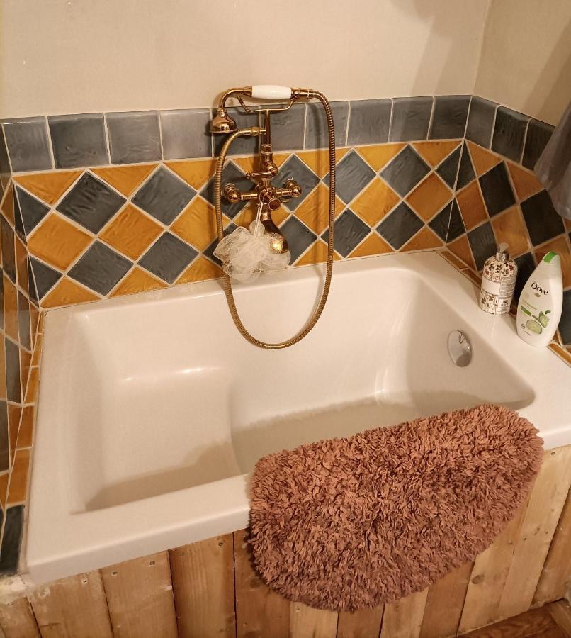 Suite Provencale Сеньон Экстерьер фото