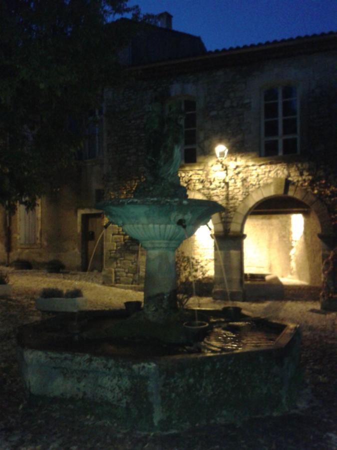 Suite Provencale Сеньон Экстерьер фото